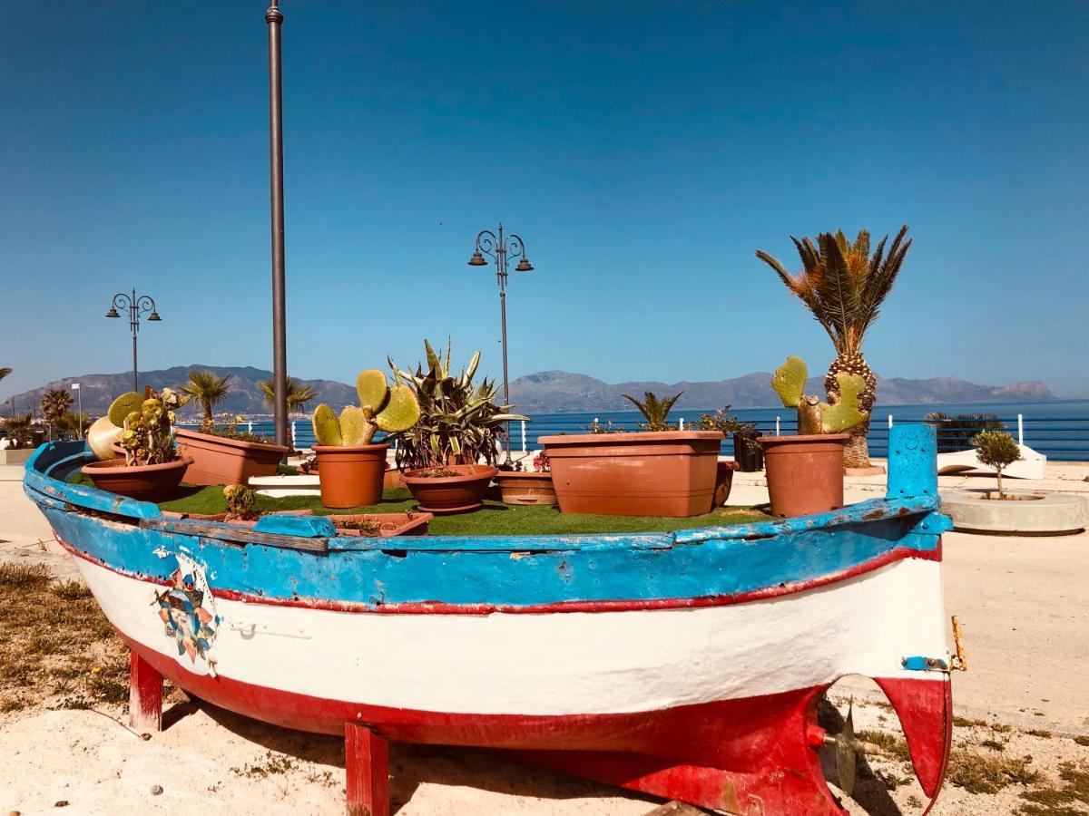 Casa Vacanza Accetta Trappeto  Exteriör bild